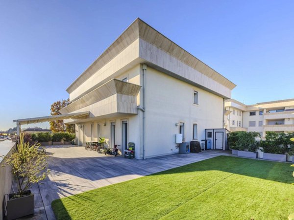 appartamento in vendita a Lainate