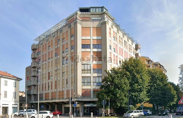 appartamento in vendita a Lainate