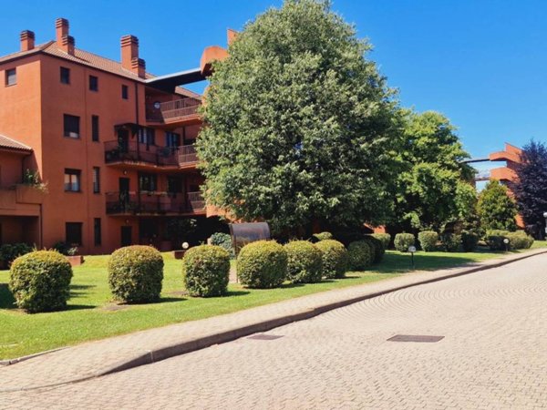 appartamento in vendita a Lainate
