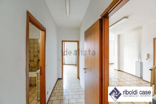 appartamento in vendita a Lainate