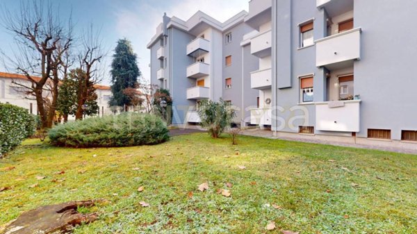 appartamento in vendita a Lainate