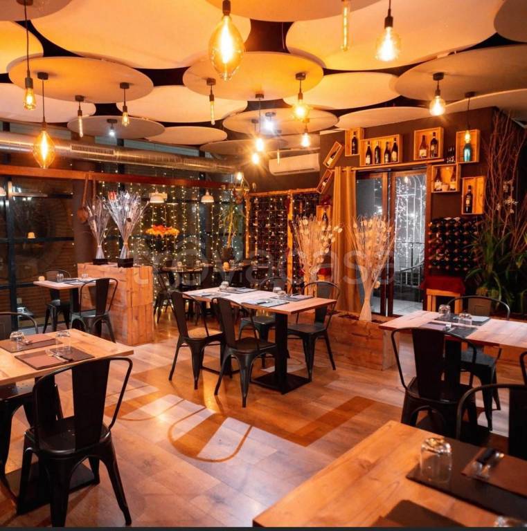 negozio in vendita a Lainate