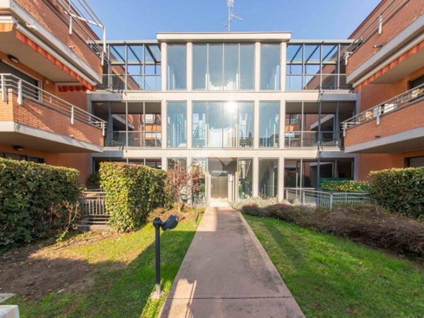 appartamento in vendita a Lainate