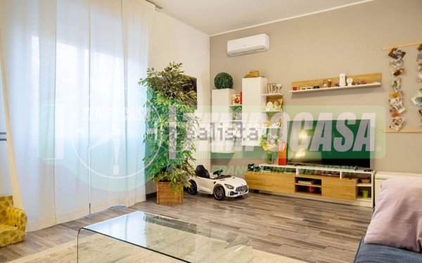 appartamento in vendita a Lainate