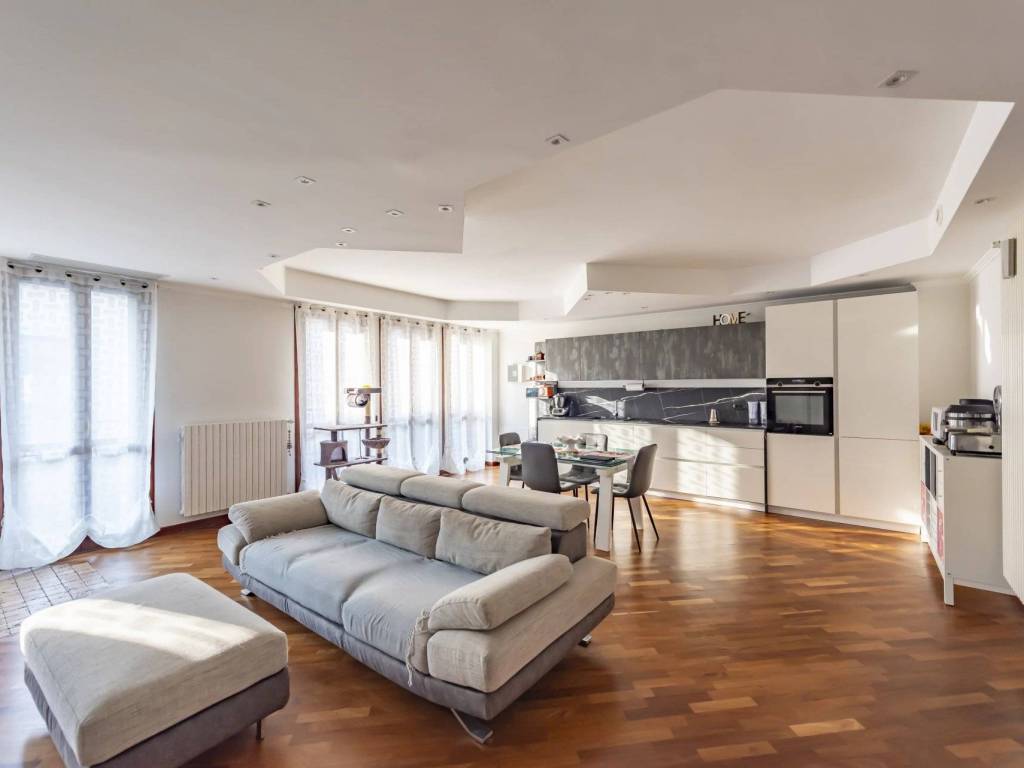 appartamento in vendita a Lainate