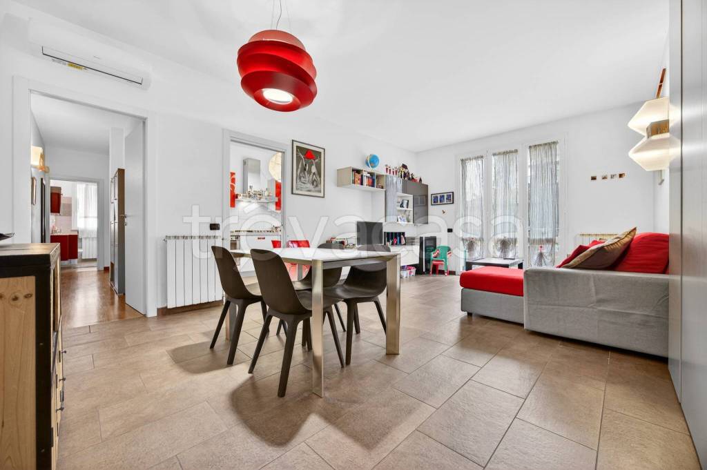 appartamento in vendita a Lainate