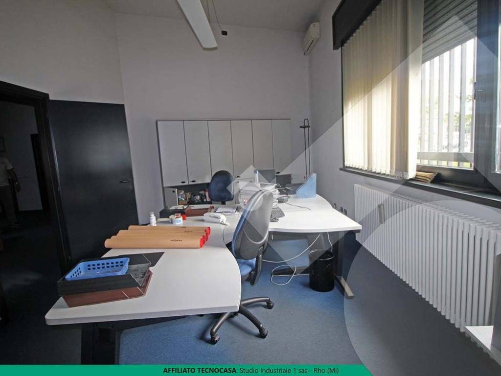 ufficio in vendita a Lainate