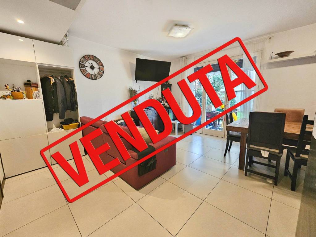 appartamento in vendita a Lainate