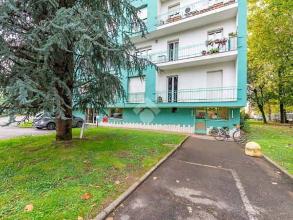 appartamento in vendita a Lainate