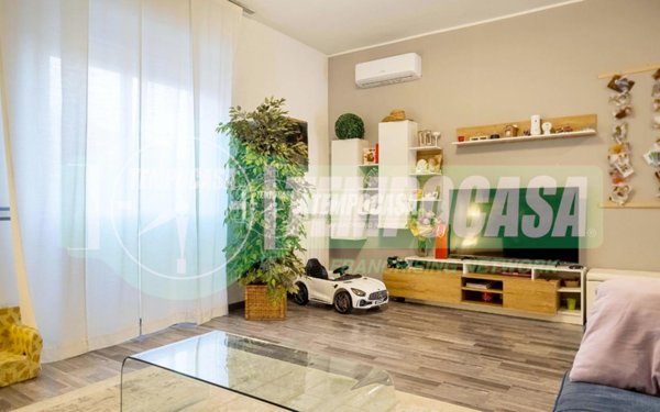 appartamento in vendita a Lainate