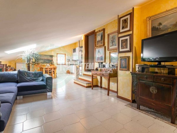 appartamento in vendita a Lainate