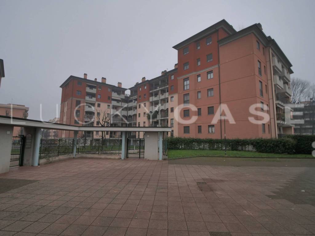 appartamento in vendita a Lainate