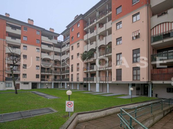 appartamento in vendita a Lainate