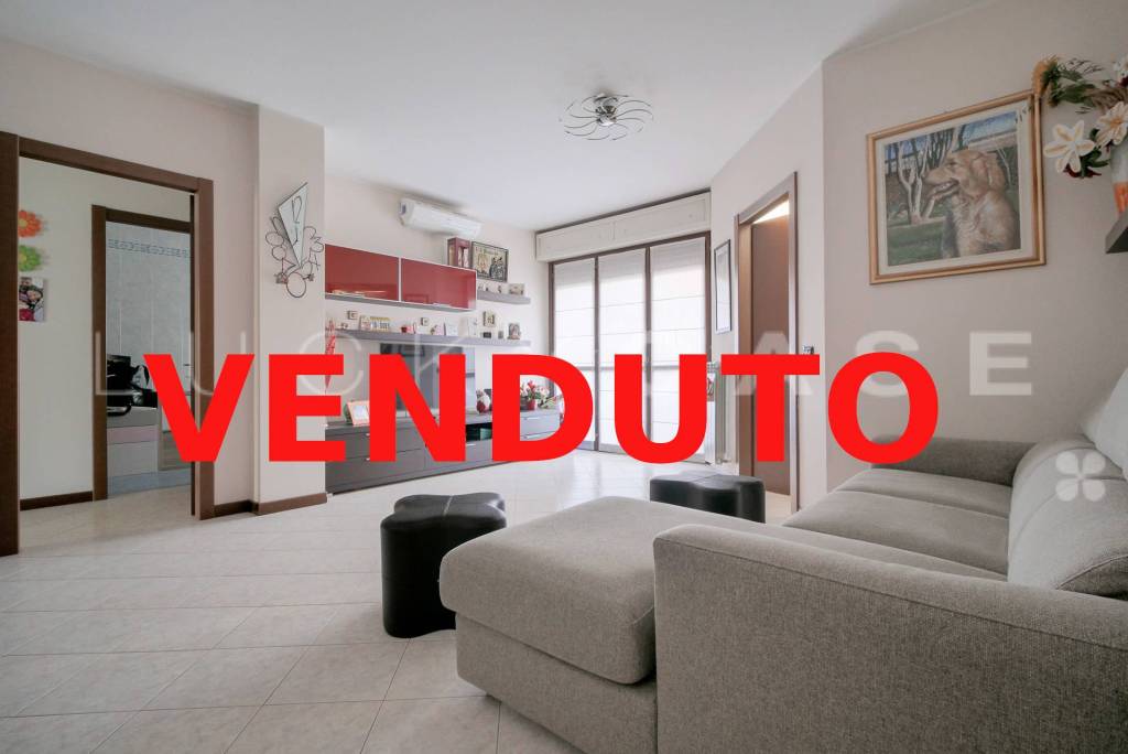 appartamento in vendita a Lainate