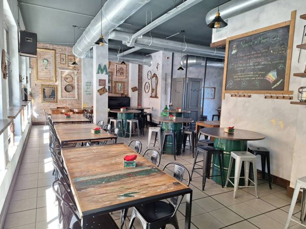 negozio in vendita a Lainate