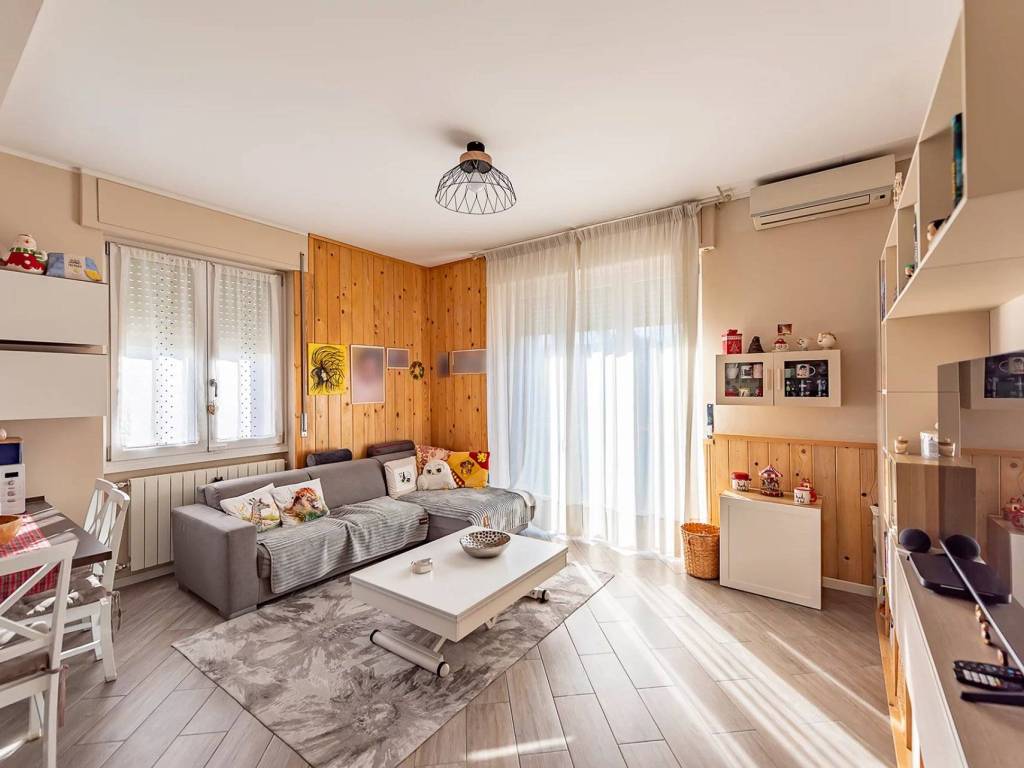 appartamento in vendita a Lainate