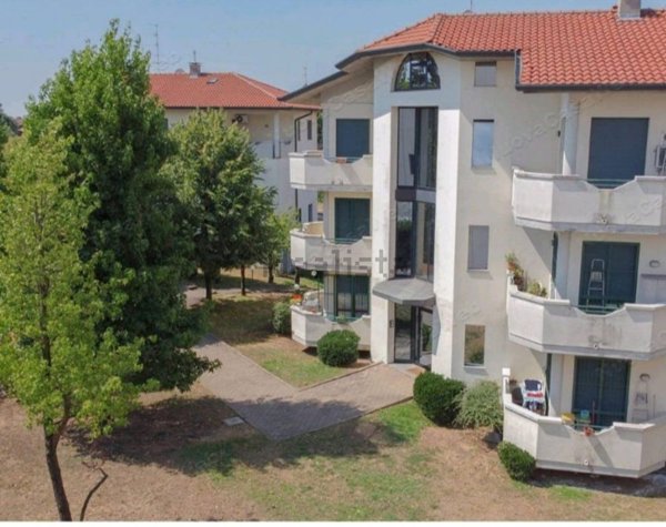 appartamento in vendita a Lainate