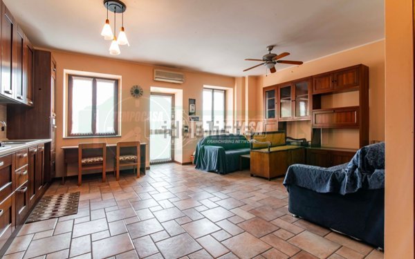 appartamento in vendita a Lainate