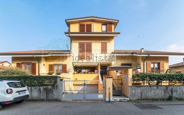 appartamento in vendita a Lainate