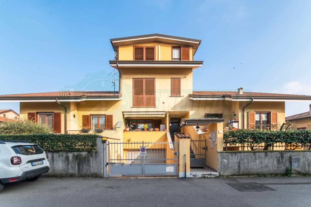 appartamento in vendita a Lainate