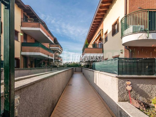 appartamento in vendita a Lainate