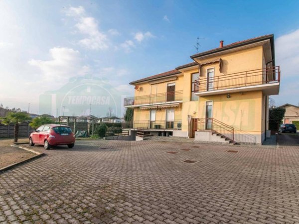 appartamento in vendita a Lainate
