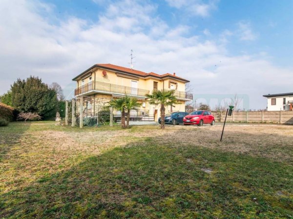 appartamento in vendita a Lainate