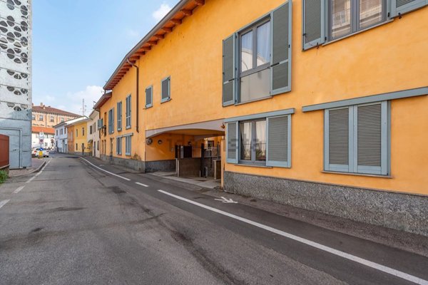 appartamento in vendita a Lainate