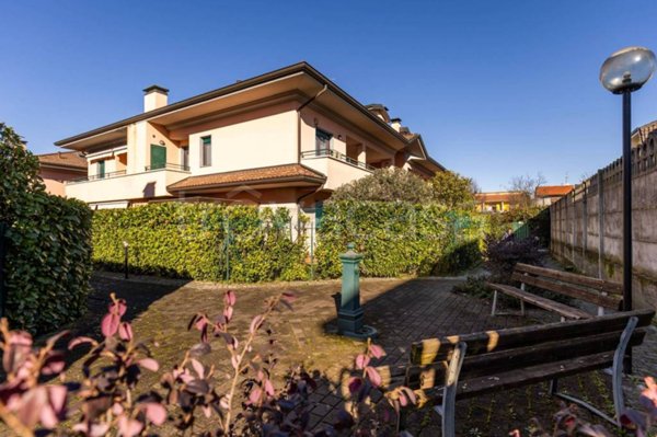 appartamento in vendita a Lainate