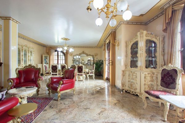 casa indipendente in vendita a Lainate in zona Pagliera