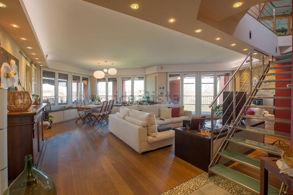 appartamento in vendita a Lainate