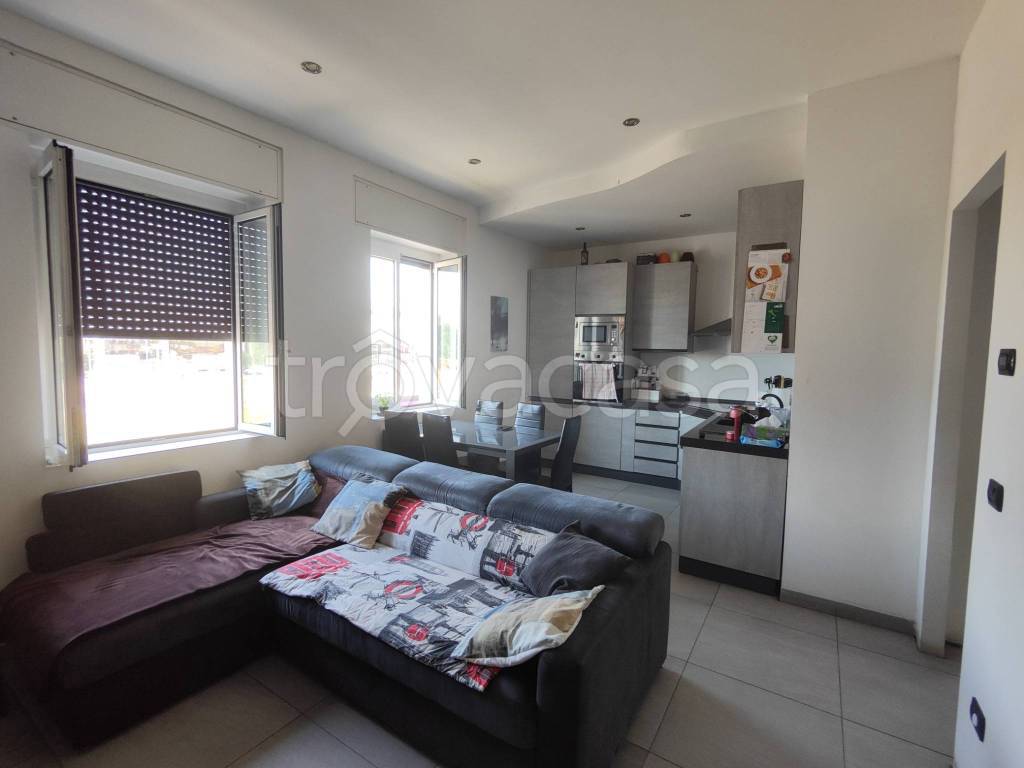 appartamento in vendita a Lainate