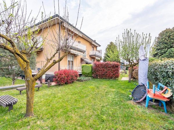 appartamento in vendita a Lainate