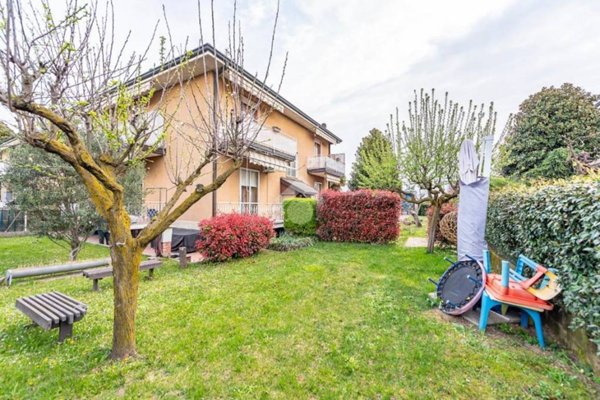 appartamento in vendita a Lainate