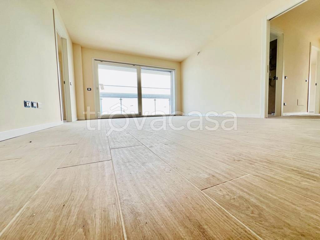 appartamento in vendita a Lainate