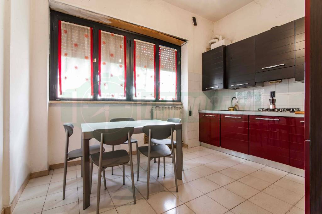 casa indipendente in vendita a Lainate