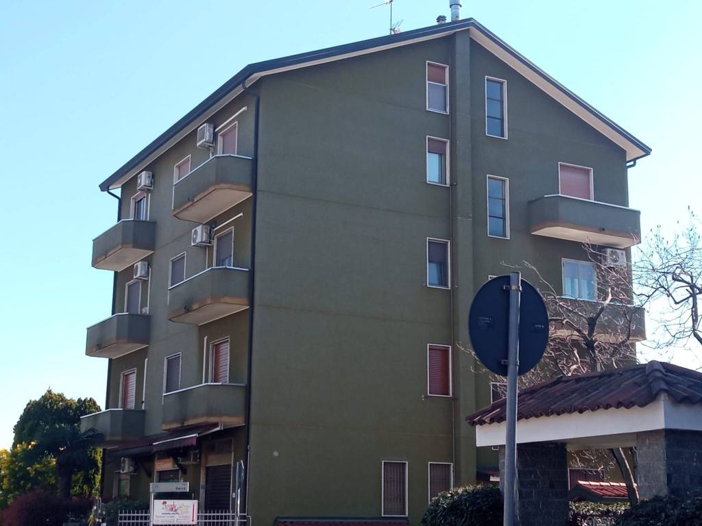appartamento in vendita a Lainate