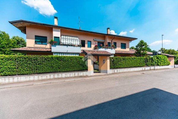 appartamento in vendita a Lainate