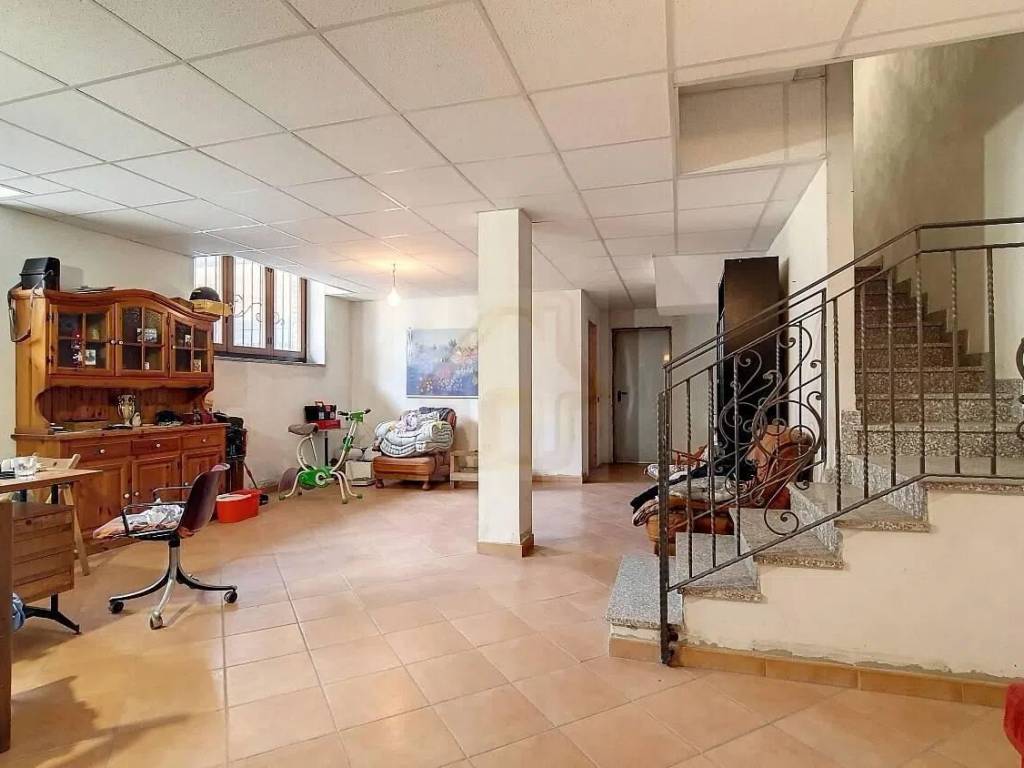 casa indipendente in vendita a Lainate