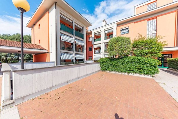 appartamento in vendita a Lainate