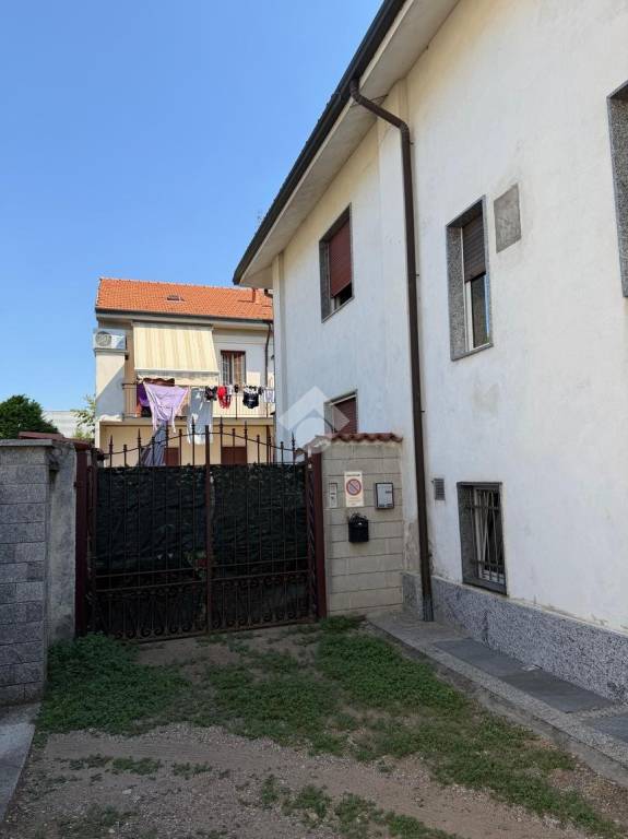 appartamento in vendita a Lainate