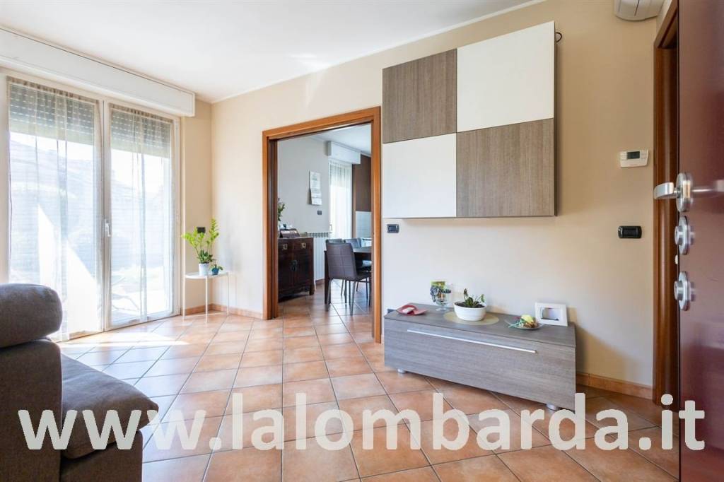 appartamento in vendita a Lainate