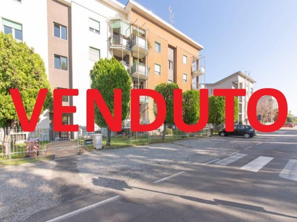 appartamento in vendita a Lainate