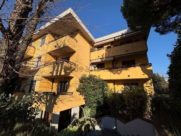appartamento in vendita a Lainate