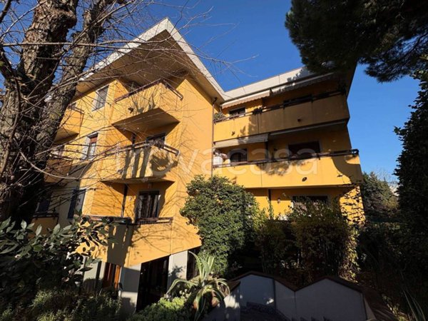 appartamento in vendita a Lainate