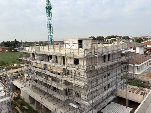 appartamento in vendita a Lainate