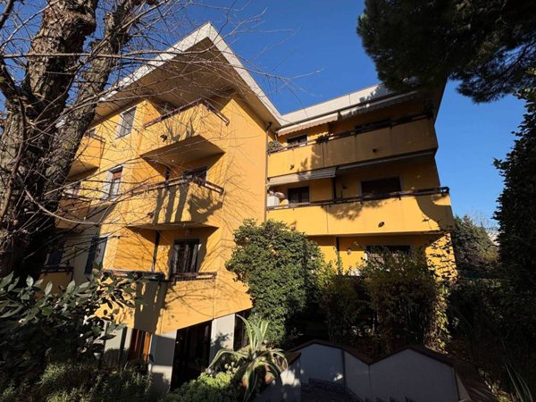 appartamento in vendita a Lainate