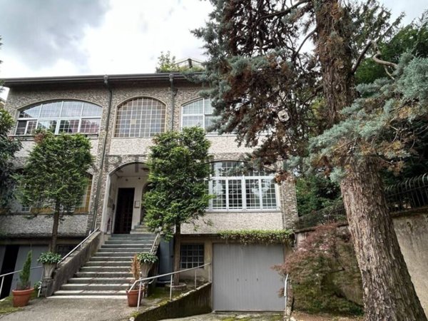 appartamento in vendita a Lainate in zona Pagliera