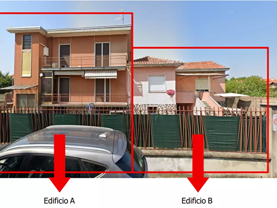 casa indipendente in vendita a Lainate in zona Pagliera