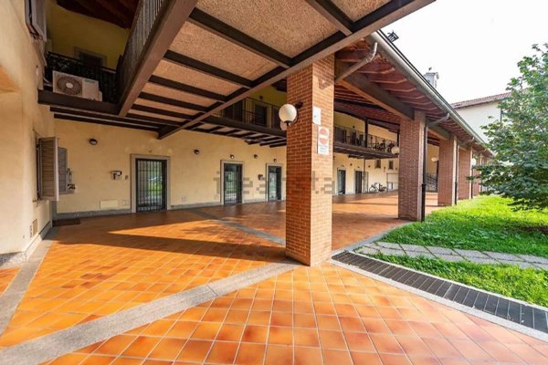 ufficio in vendita a Lainate